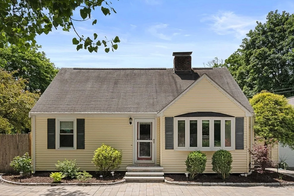 Unit for sale at 389 Commonwealth Rd., Wayland, MA 01778