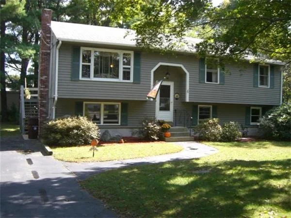 Unit for sale at 6 Francis St, Norton, MA 02766