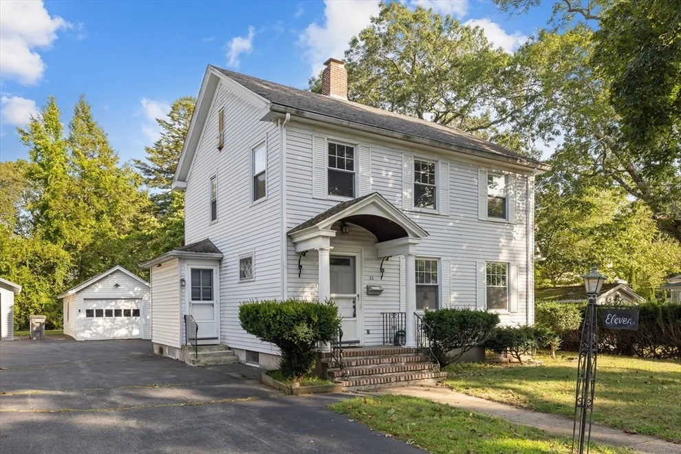 Unit for sale at 11 Robertson Rd, Framingham, MA 01702