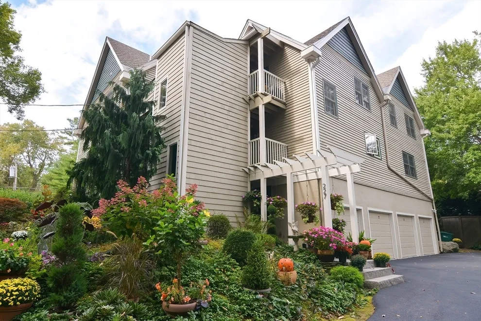 Unit for sale at 227 Reservoir St, Norton, MA 02766