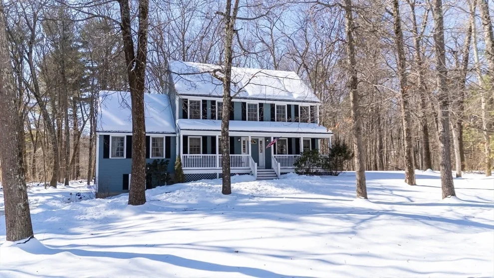 Unit for sale at 6 Gates Farm Circle, Haverhill, MA 01832