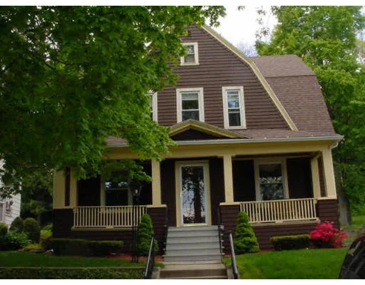 Unit for sale at 54 Howland Terrace, Worcester, MA 01602