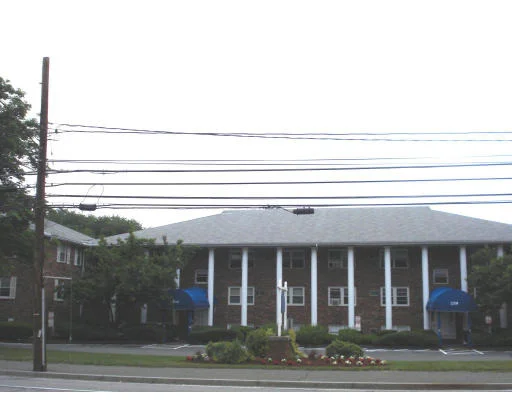Unit for sale at 241 Main St, Reading, MA 01867