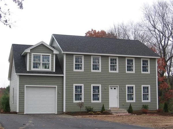 Unit for sale at 86 Lee St, East Longmeadow, MA 01028