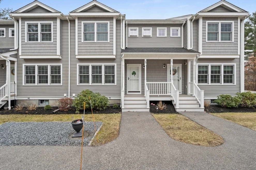 Unit for sale at 30 Great Cedar Dr, Hanson, MA 02341