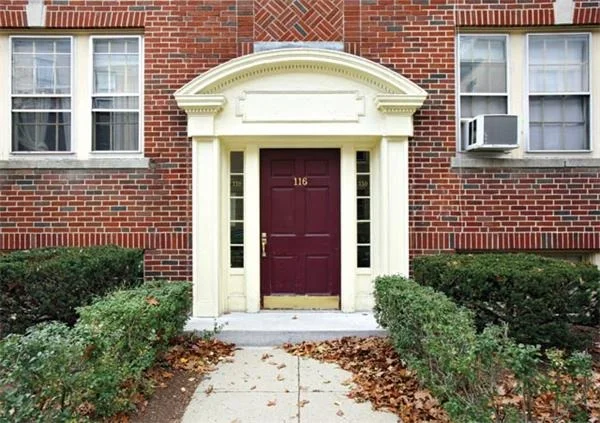 Unit for sale at 116 Park St, Brookline, MA 02446