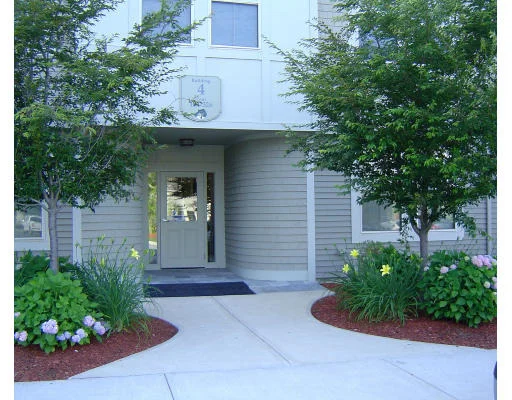 Unit for sale at 4 Harvest Dr., North Andover, MA 01845