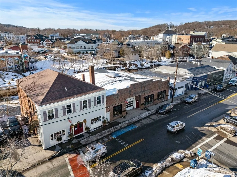 Unit for sale at 47 S Main St, Ipswich, MA 01938
