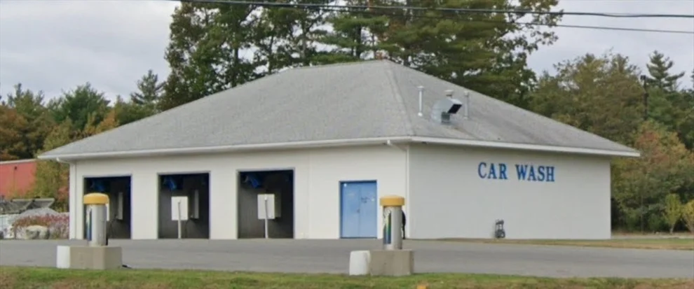 Unit for sale at 659 Oak St, East Bridgewater, MA 02333