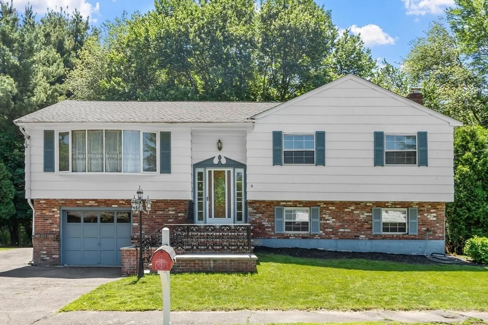 Unit for sale at 6 Wright Road, Peabody, MA 01960