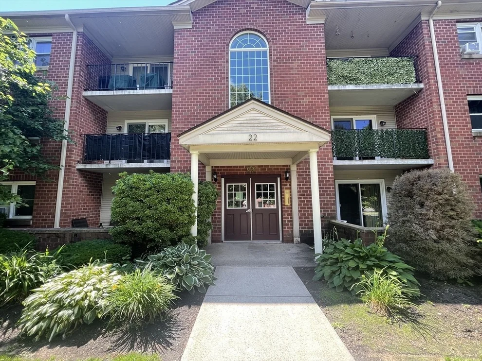 Unit for sale at 22 Maple Crest Circle, Holyoke, MA 01040