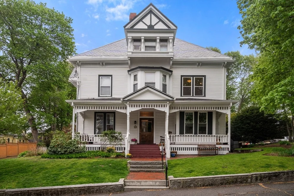 Unit for sale at 14 Center St, Watertown, MA 02472