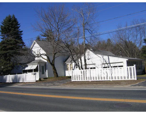 Unit for sale at 790 Providence Rd, Northbridge, MA 01588