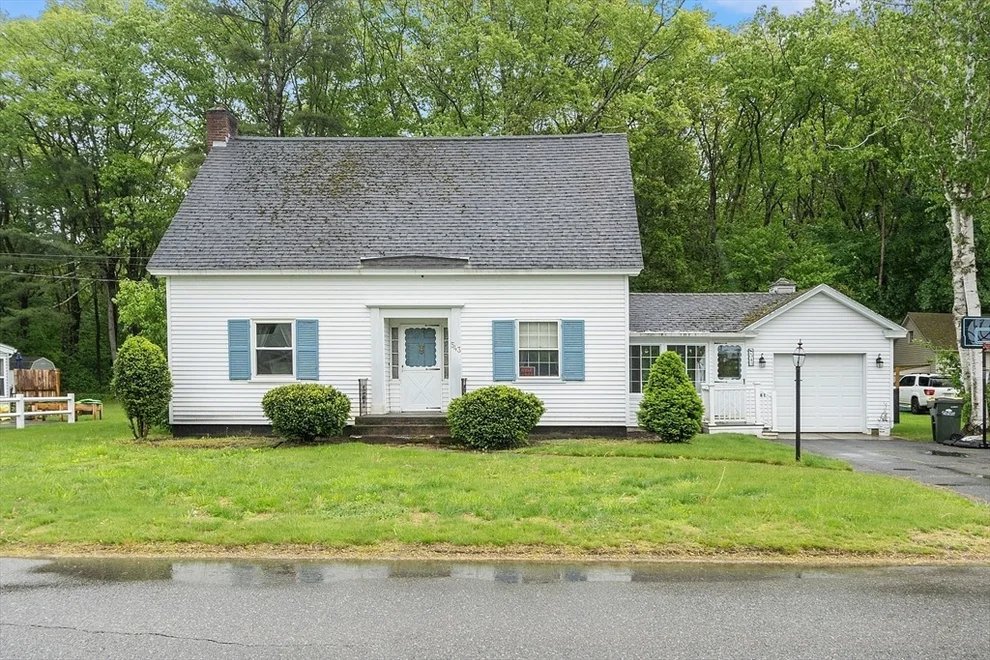 Unit for sale at 543 Lenox St, Athol, MA 01331