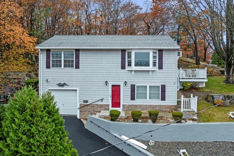 Unit for sale at 27 Bradford Ter, Lynn, MA 01905