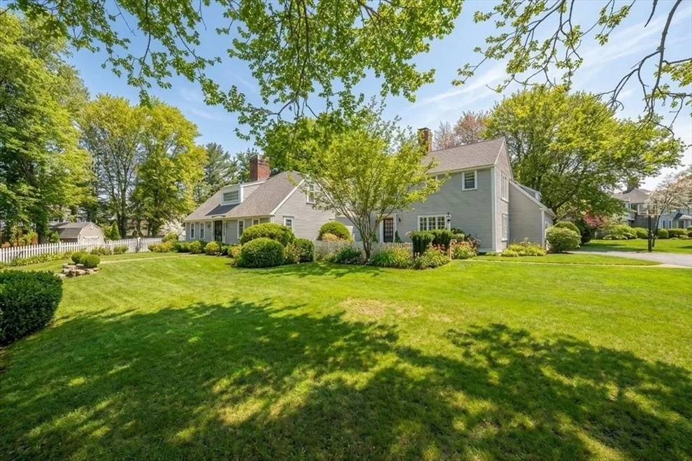 Unit for sale at 40 Possum Run, Duxbury, MA 02332