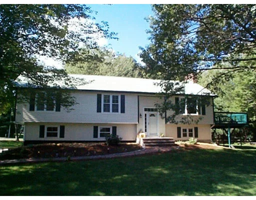 Unit for sale at 8 Rolfe Rd, Marlborough, MA 01752