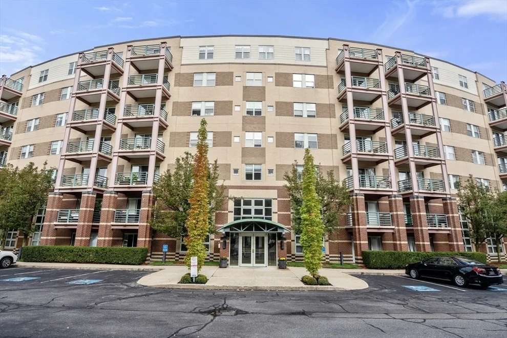 Unit for sale at 273 Cambridge Rd, Woburn, MA 01801