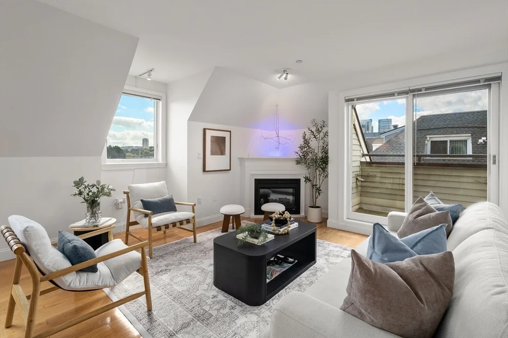 Unit for sale at 73 Chelsea St, Boston, MA 02129