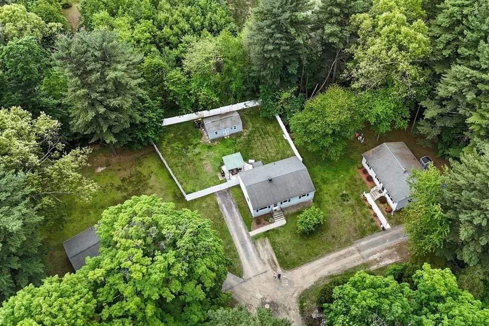 Unit for sale at 37 Parkerview St, Springfield, MA 01129