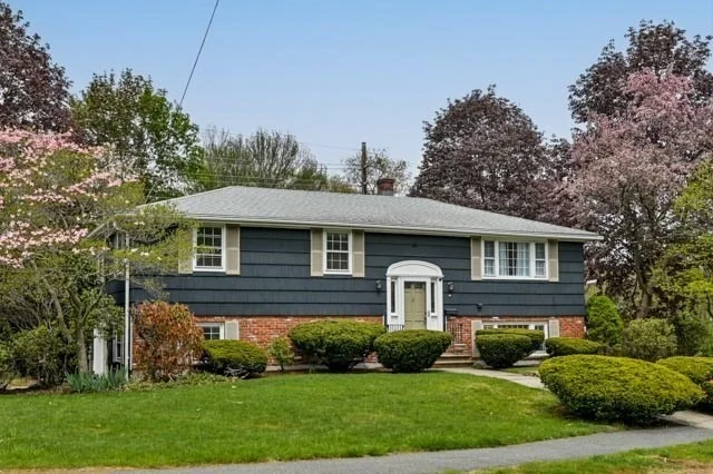Unit for sale at 11 Clark Rd, Peabody, MA 01960
