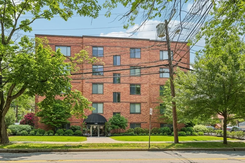Unit for sale at 128 Pleasant St, Arlington, MA 02476