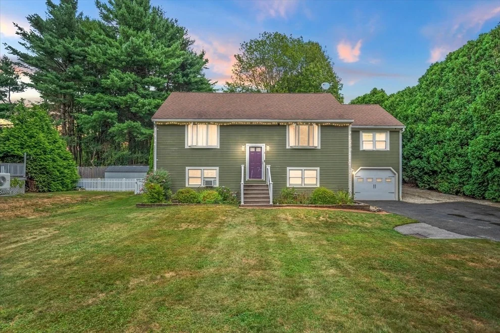 Unit for sale at 3 Cottage Lane, Amesbury, MA 01913