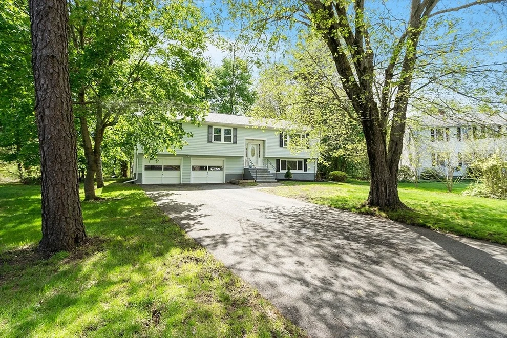 Unit for sale at 128 Kenney Ln, Concord, MA 01742