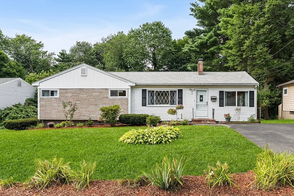 Unit for sale at 17 Lilian Rd, Framingham, MA 01701