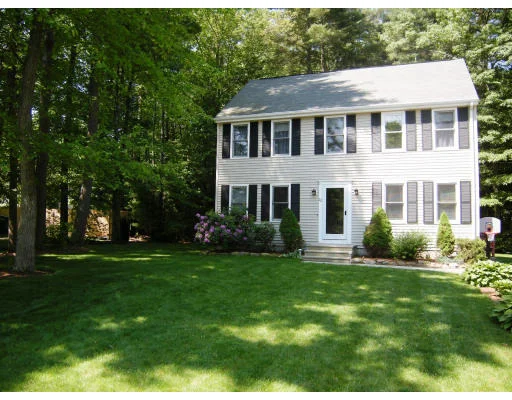 Unit for sale at 20 Towle Ct, Douglas, MA 01516