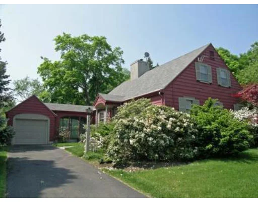 Unit for sale at 74 Puritan Rd, Newton, MA 02468