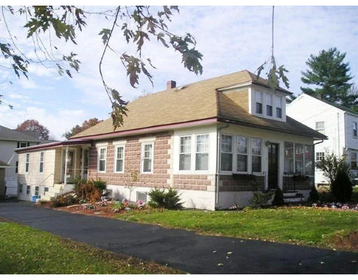 Unit for sale at 7 Maple Avenue, Chelmsford, MA 01824