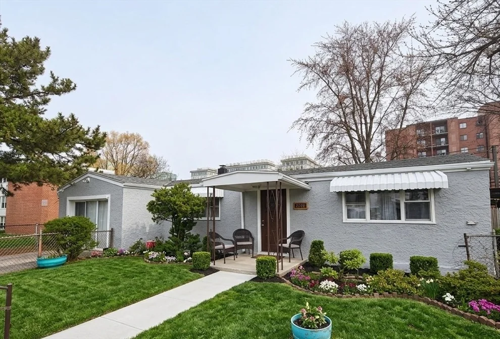 Unit for sale at 2 Porter Ave, Revere, MA 02151