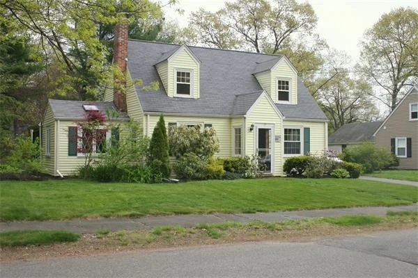 Unit for sale at 19 Beverly Rd, Natick, MA 01760