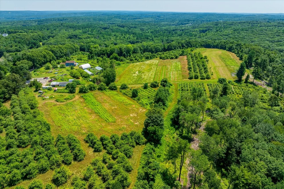 Unit for sale at 13 L Turner Road, Charlton, MA 01507