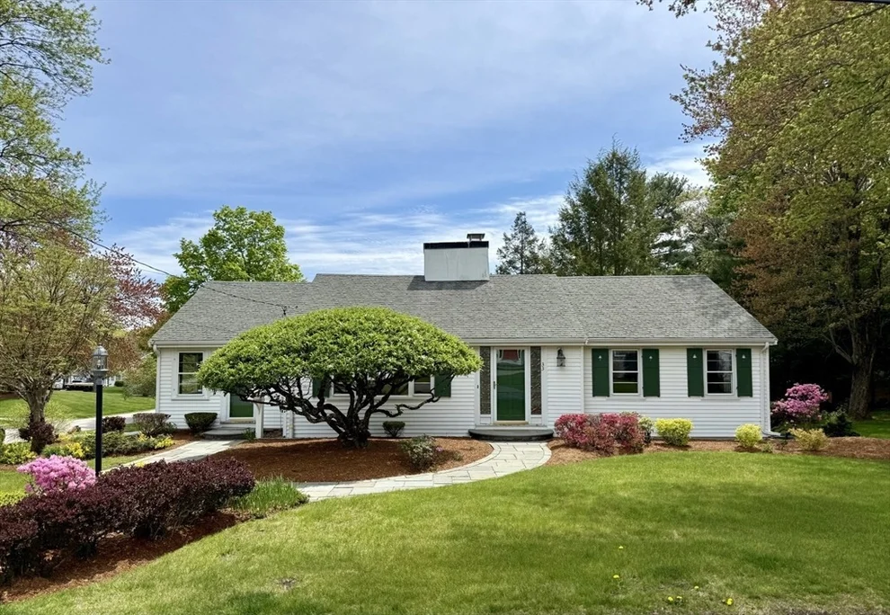 Unit for sale at 33 York Way, Westwood, MA 02090