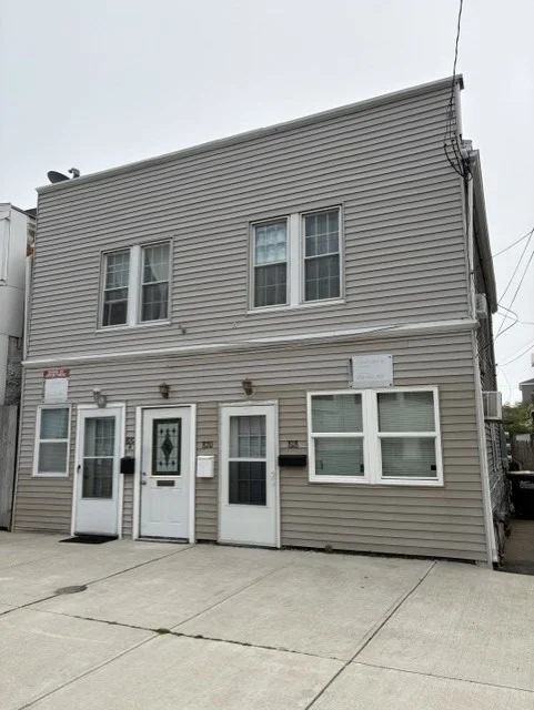 Unit for sale at 818 Nantasket Ave, Hull, MA 02045