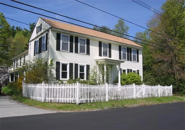 Photo of 142 Williams Road, Ashburnham, MA 01430