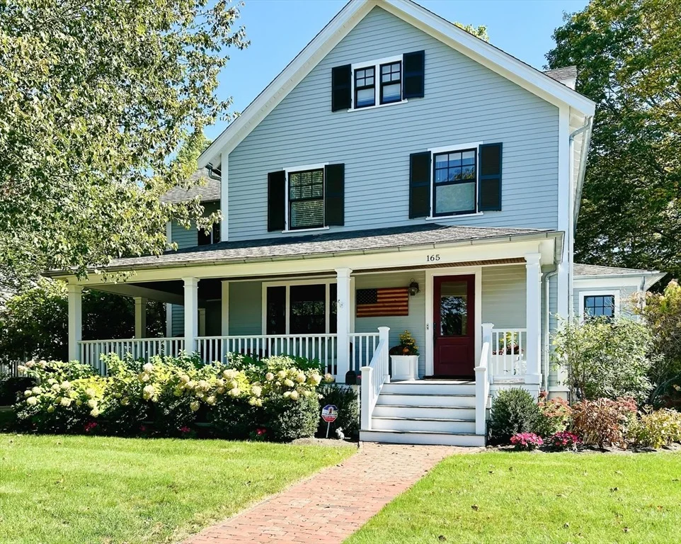 Unit for sale at 165 Everett St, Concord, MA 01742