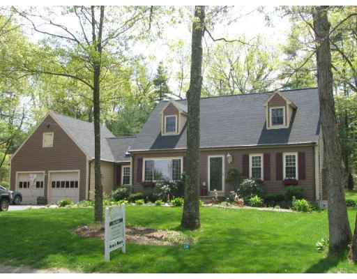 Unit for sale at 18 Green Street, Franklin, MA 02038