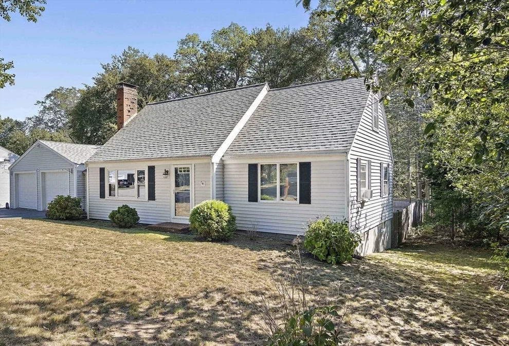 Unit for sale at 47 Postgate Rd, Hamilton, MA 01982