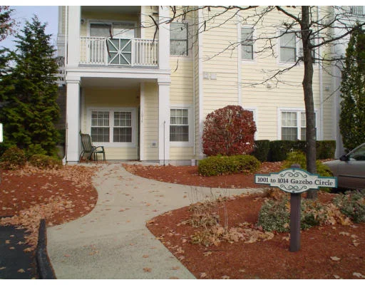 Unit for sale at 1014 Gazebo Circle, Reading, MA 01867