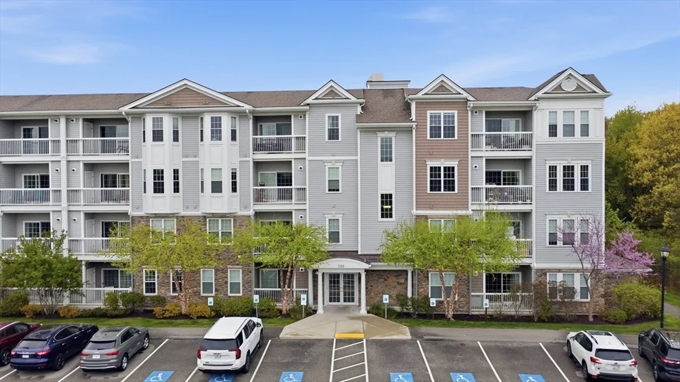 Unit for sale at 130 Trotter Rd, Weymouth, MA 02190