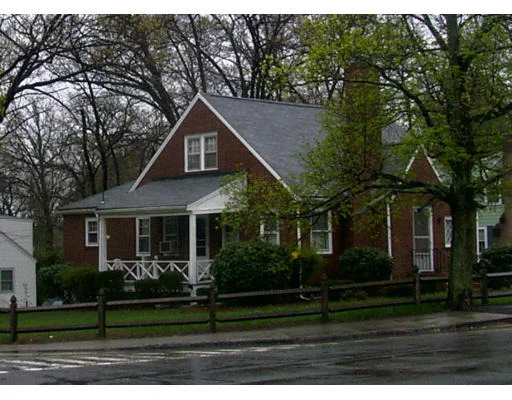 Unit for sale at 220 Nichols Street, Norwood, MA 02062