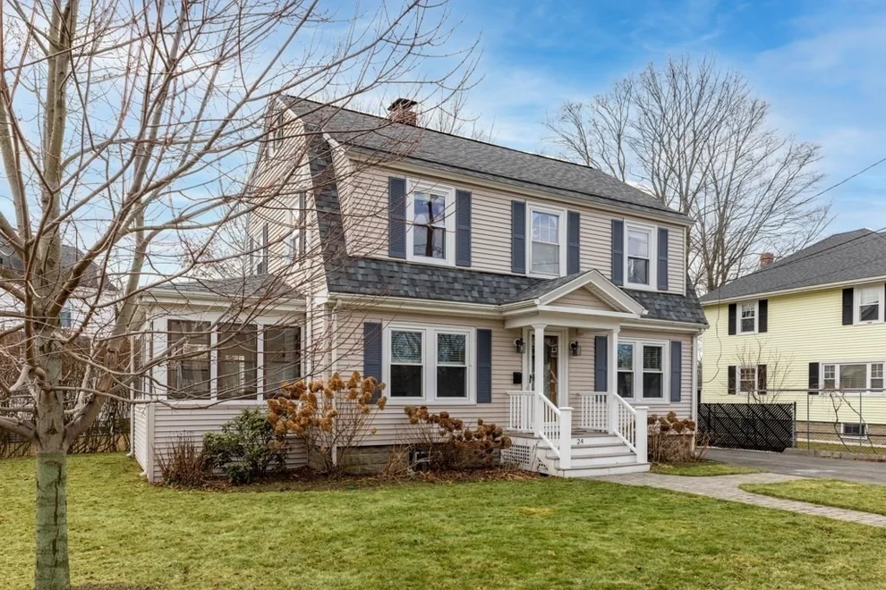 Unit for sale at 24 Lowell St, Woburn, MA 01801