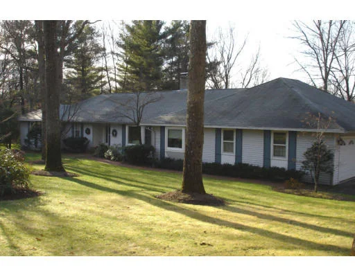 Unit for sale at 15 Woodberry Road, Sudbury, MA 01776