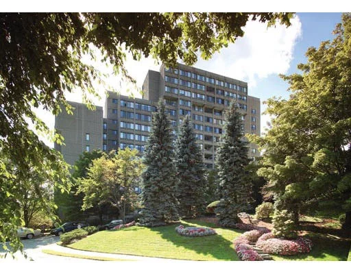Unit for sale at 250 Hammond Pond Prkwy, Newton, MA 02467
