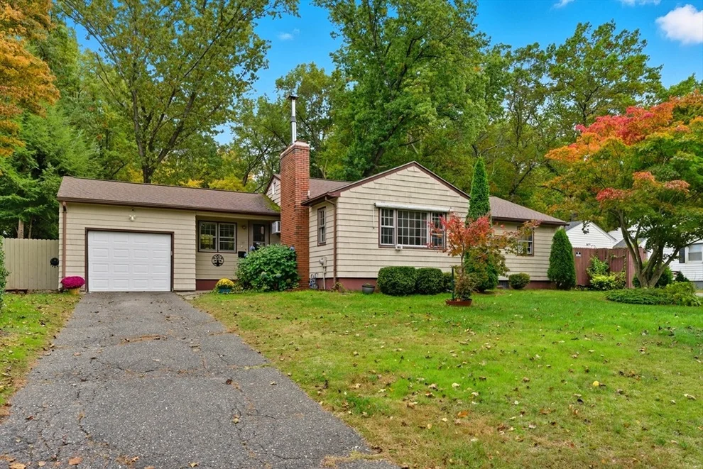 Unit for sale at 193 Roy St, Springfield, MA 01104
