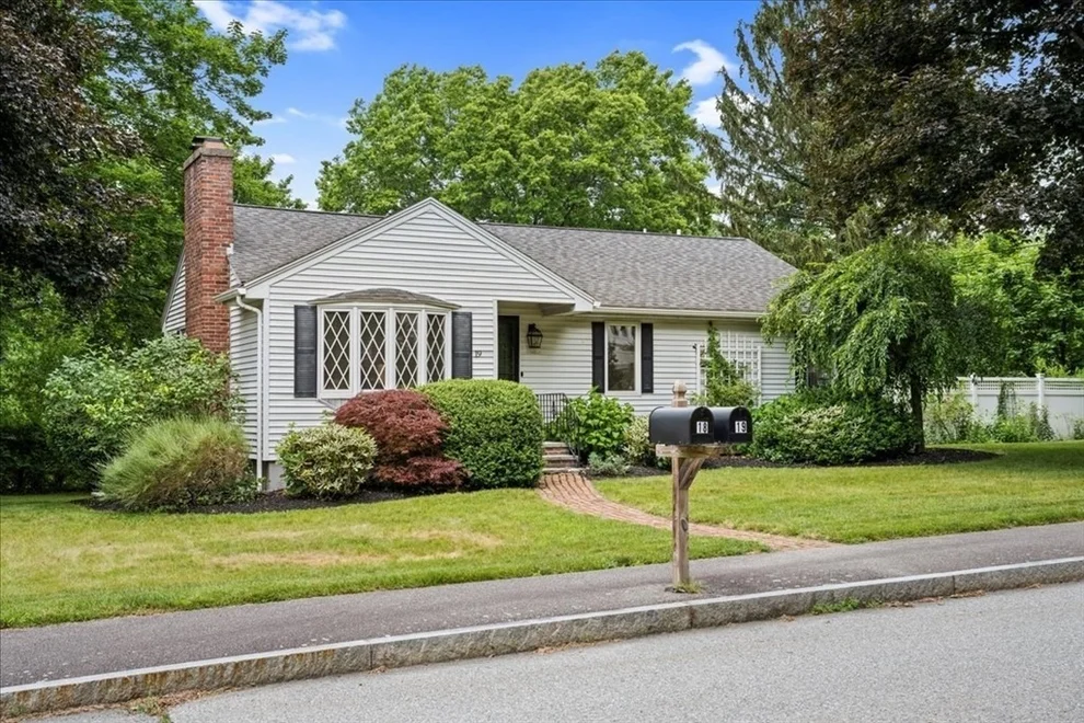 Unit for sale at 19 Armstrong Dr, Westborough, MA 01581