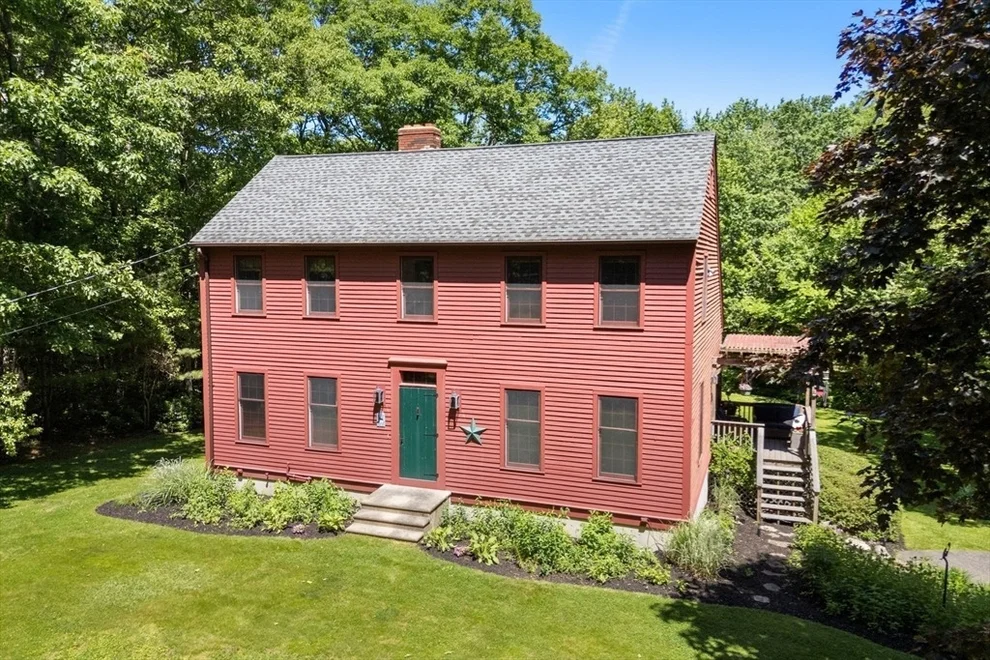 Unit for sale at 164 White Birch St, Leicester, MA 01524